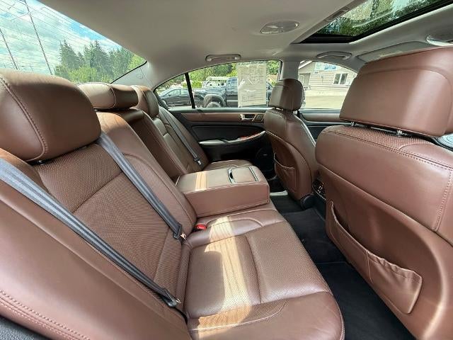 2011 Hyundai GENESIS 4dr Sdn V8