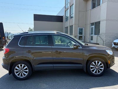 2011 Volkswagen Tiguan 4WD 4dr S 4Motion
