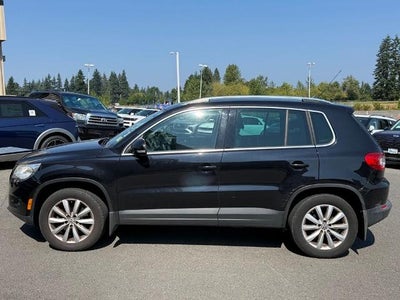 2011 Volkswagen Tiguan 4WD 4dr S 4Motion