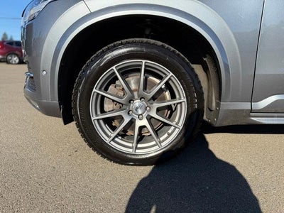 2018 Volvo XC90 T6 AWD 7-Passenger Momentum