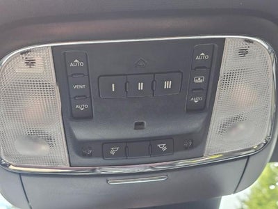 2023 Chrysler 300 300S RWD