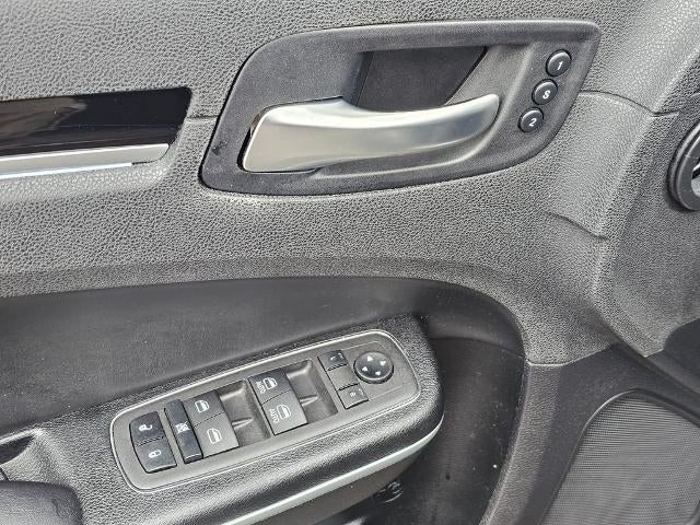 2023 Chrysler 300 300S RWD