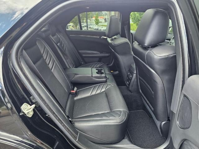 2023 Chrysler 300 300C RWD