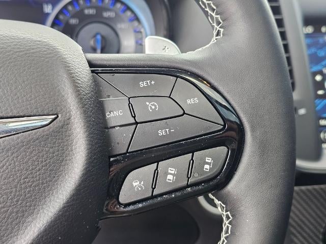 2023 Chrysler 300 300C RWD