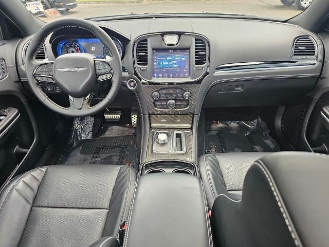 2023 Chrysler 300 300C RWD