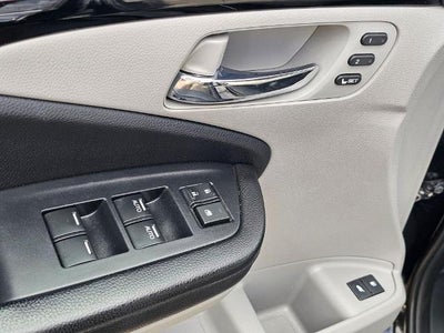 2016 Honda Pilot AWD 4dr Elite with DVD Rear Entertainment System and Navigation