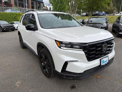 2025 Honda Pilot Black Edition AWD