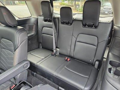 2024 Nissan Pathfinder Platinum 4WD