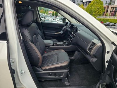2024 Nissan Pathfinder Platinum 4WD