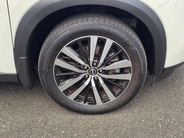 2024 Nissan Pathfinder Platinum 4WD