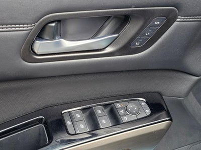 2024 Nissan Pathfinder Platinum 4WD