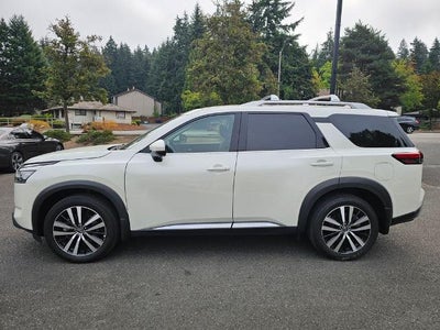 2024 Nissan Pathfinder Platinum 4WD