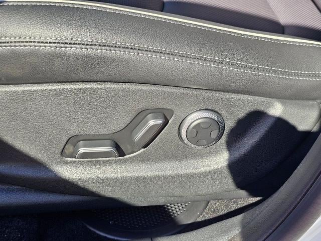 2026 Genesis GV70 2.5T Advanced AWD