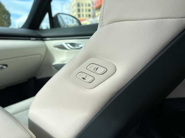 2025 Genesis Electrified GV70 Advanced AWD