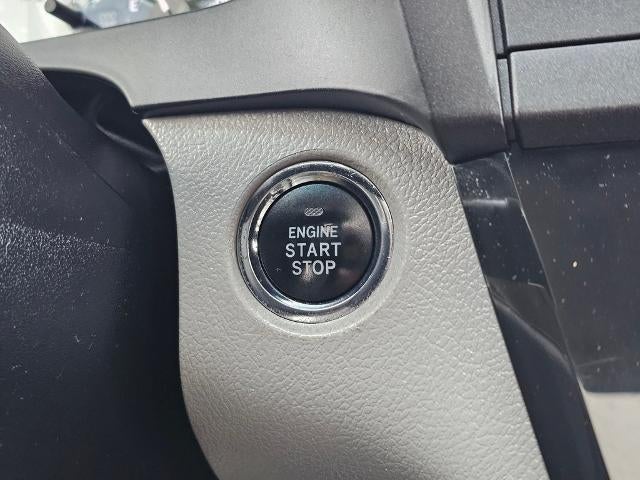 2015 Toyota Sienna 5dr 8-Pass Van XLE FWD (Natl)