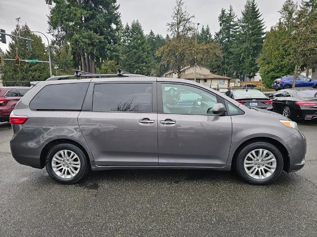 2015 Toyota Sienna 5dr 8-Pass Van XLE FWD (Natl)