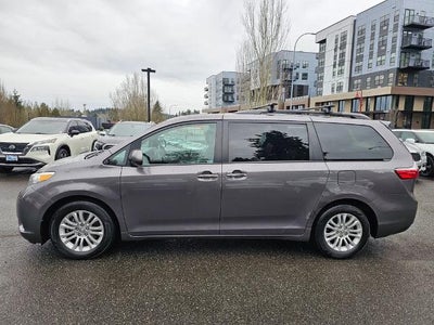 2015 Toyota Sienna 5dr 8-Pass Van XLE FWD (Natl)