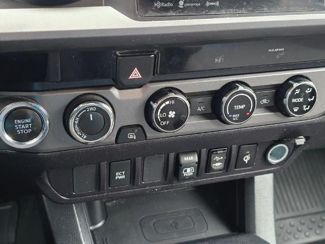 2018 Toyota Tacoma SR Double Cab 5' Bed V6 4x4 AT (GS)