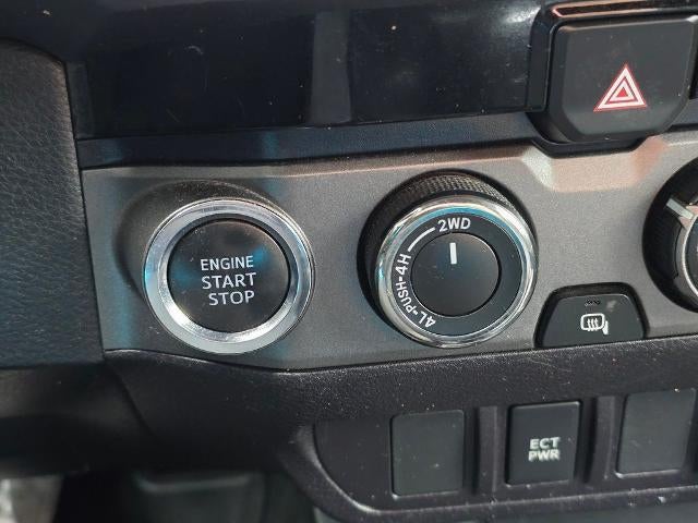 2018 Toyota Tacoma SR Double Cab 5' Bed V6 4x4 AT (GS)