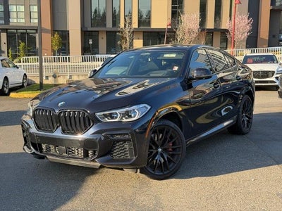 2022 BMW X6 M50i Sports Activity Coupe