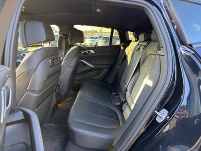 2022 BMW X6 M50i Sports Activity Coupe