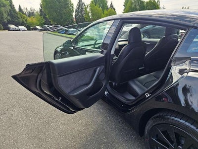 2023 Tesla Model 3 RWD