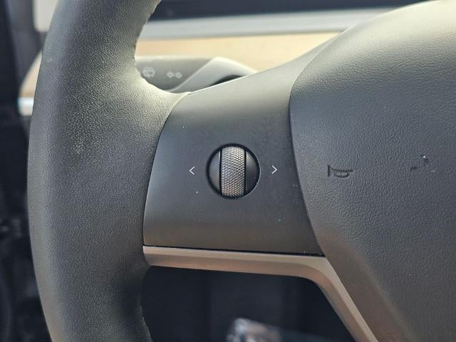 2023 Tesla Model 3 RWD