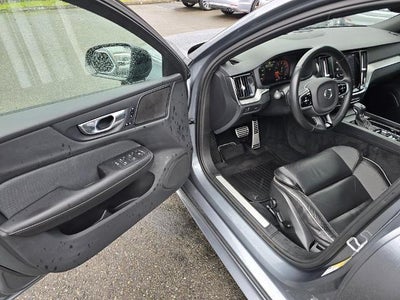 2019 Volvo S60 T6 AWD R-Design