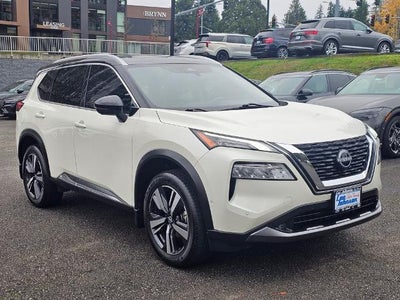 2022 Nissan Rogue AWD SL