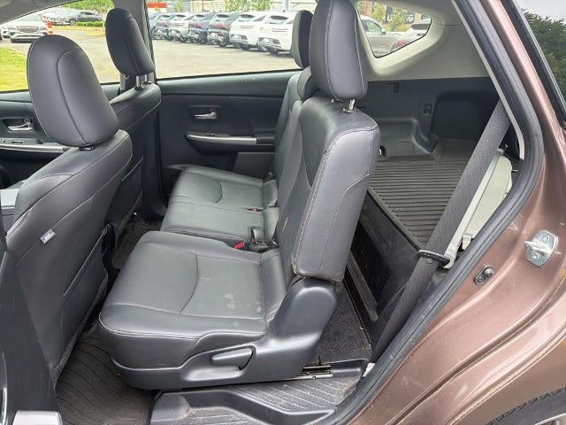 2015 Toyota Prius v 5dr Wgn Five (Natl)