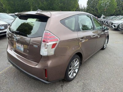 2015 Toyota Prius v 5dr Wgn Five (Natl)