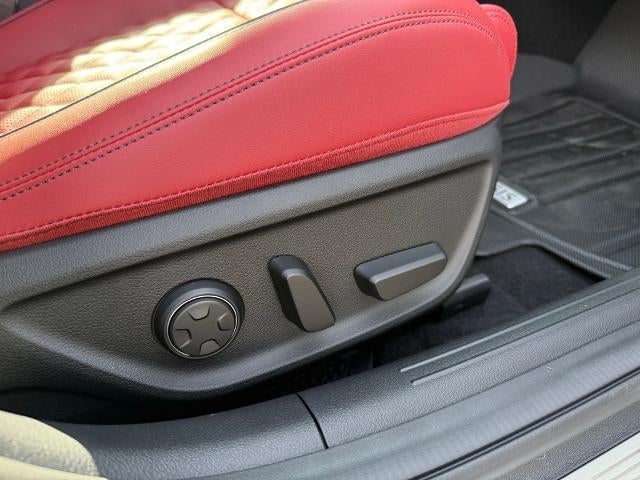 2025 Genesis G70 3.3T Sport Advanced AWD