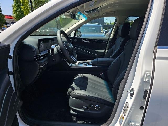 2025 Genesis GV80 2.5T Standard AWD