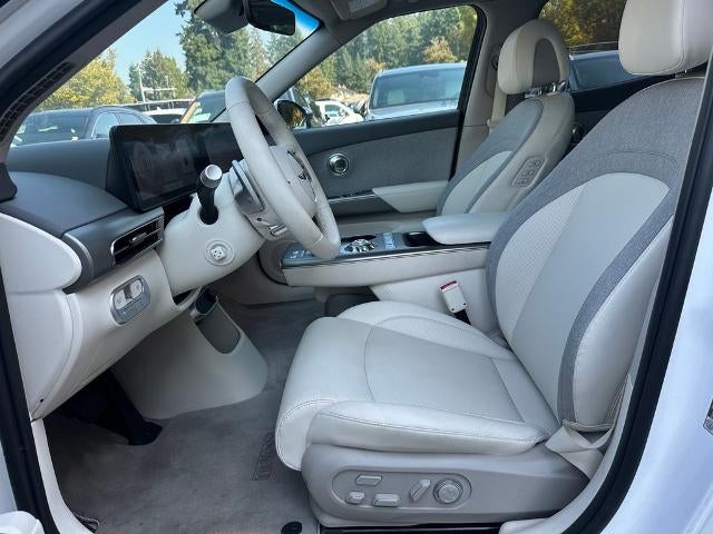 2024 Genesis GV60 Standard RWD