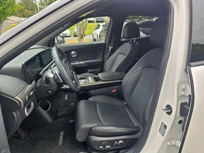 2023 Genesis GV60 Advanced AWD