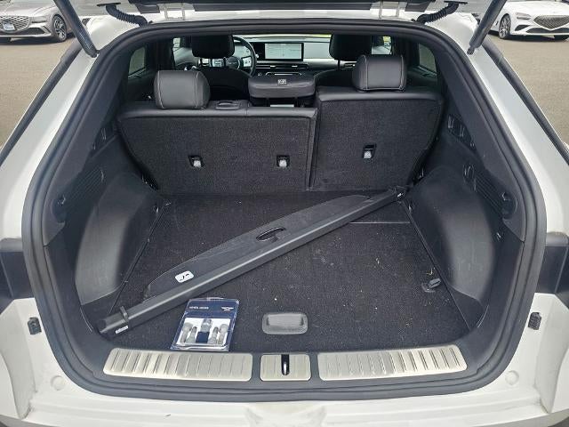 2023 Genesis GV60 Advanced AWD