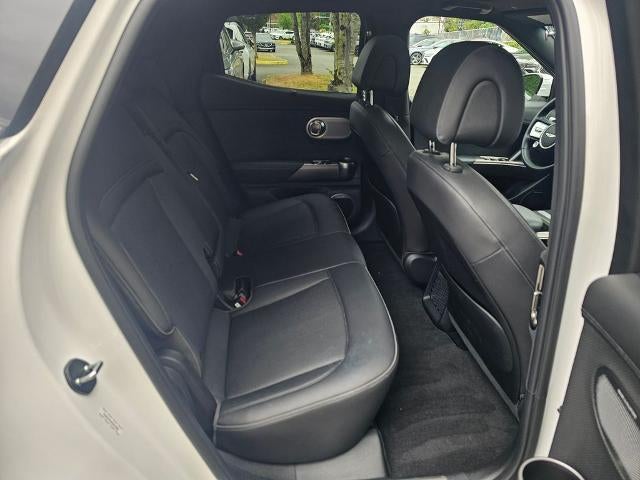 2023 Genesis GV60 Advanced AWD