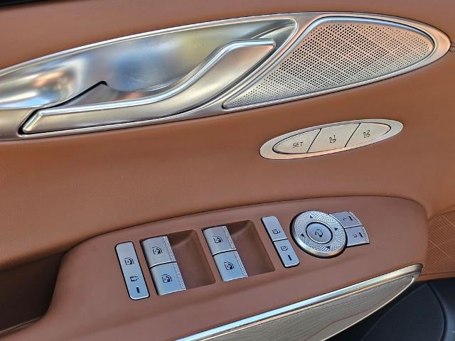 2022 Genesis GV70 2.5T AWD