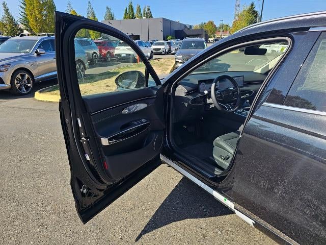 2026 Genesis GV70 2.5T AWD