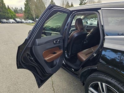 2019 Volvo XC60 T5 AWD Momentum