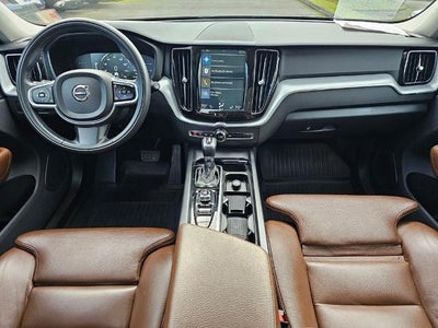 2019 Volvo XC60 T5 AWD Momentum
