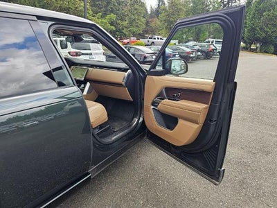 2023 Land Rover Range Rover P530 SE LWB 7 Seat
