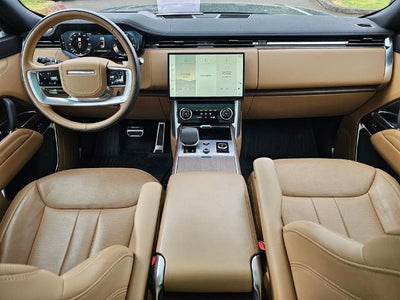 2023 Land Rover Range Rover P530 SE LWB 7 Seat