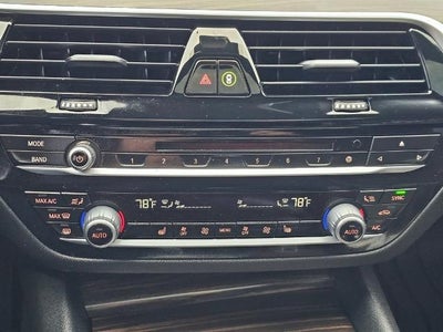 2019 BMW 530e xDrive iPerformance Plug-In Hybrid