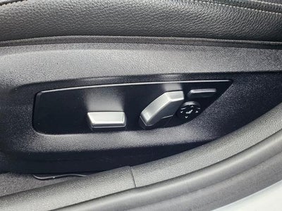 2019 BMW 530e xDrive iPerformance Plug-In Hybrid