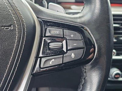 2019 BMW 530e xDrive iPerformance Plug-In Hybrid