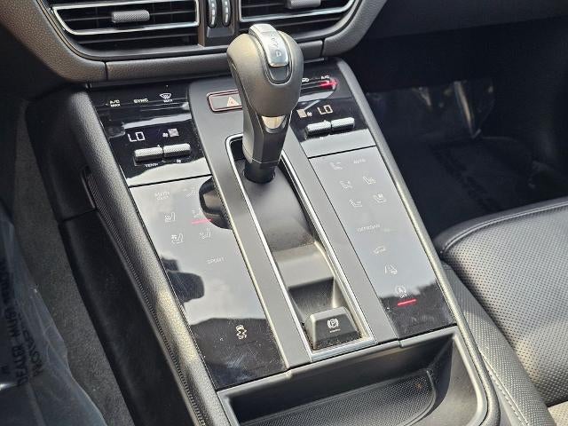 2025 Porsche Macan AWD