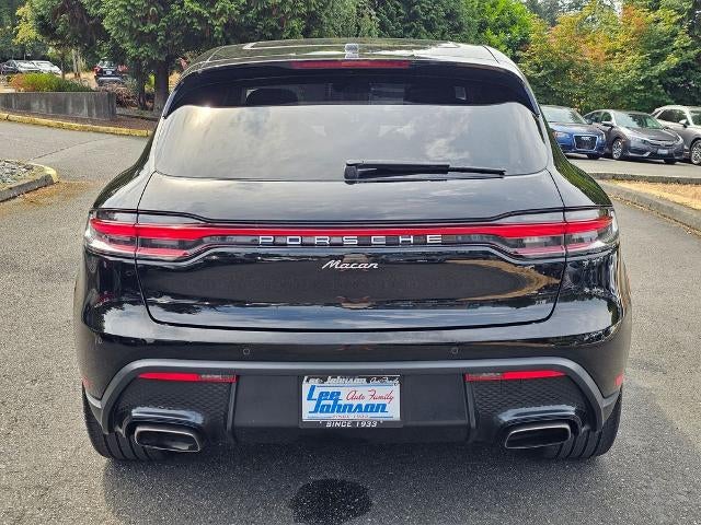 2025 Porsche Macan AWD