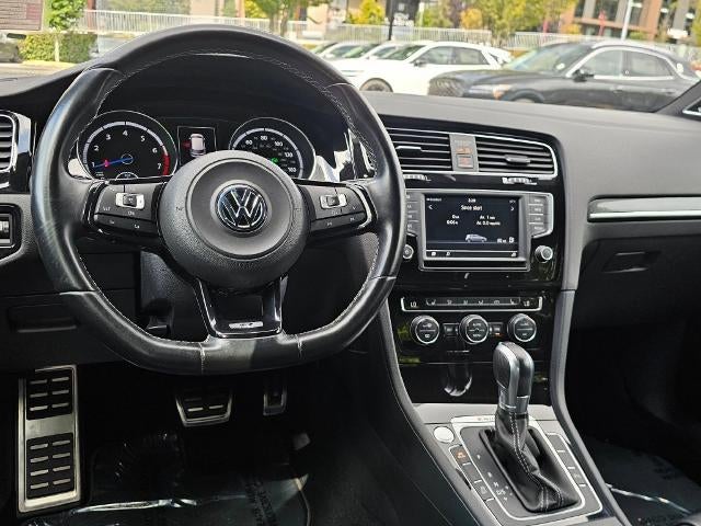 2017 Volkswagen Golf R 4-Door DSG w/DCC/Nav