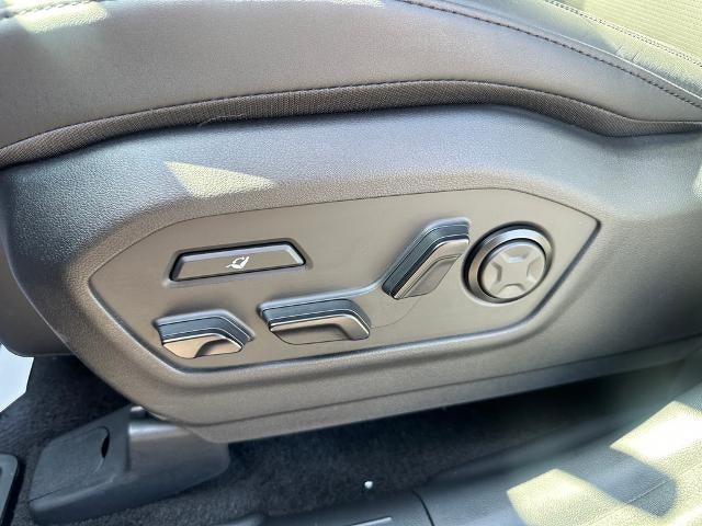 2025 Hyundai SANTA FE Calligraphy AWD